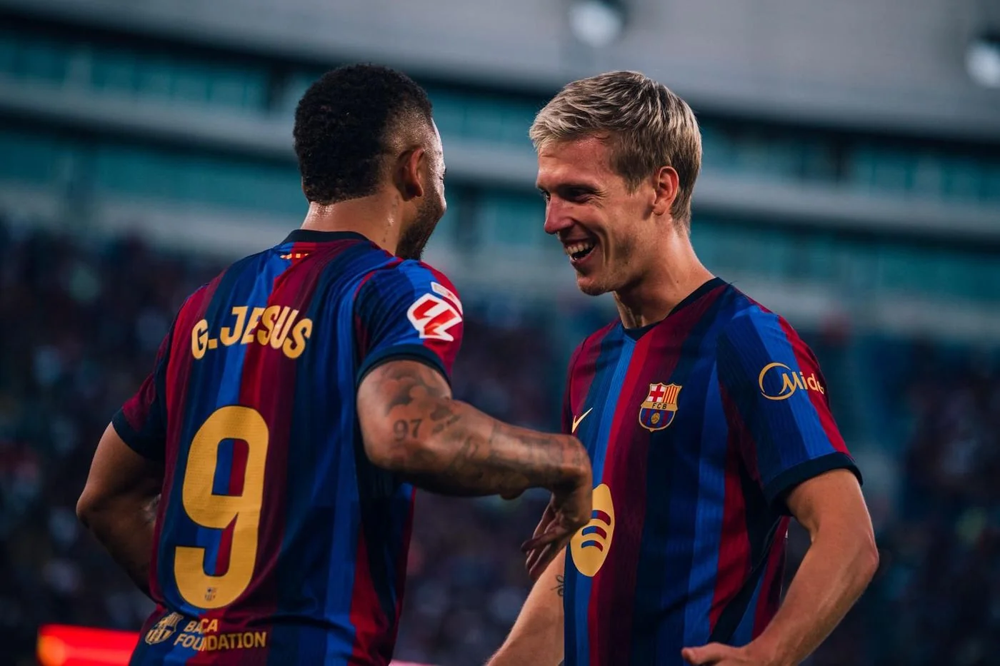 Gabriel Jesus celebrates with Anthony Gordon against Getafe