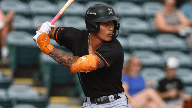 Wehiwa Aloy prepares to hit for Chesapeake