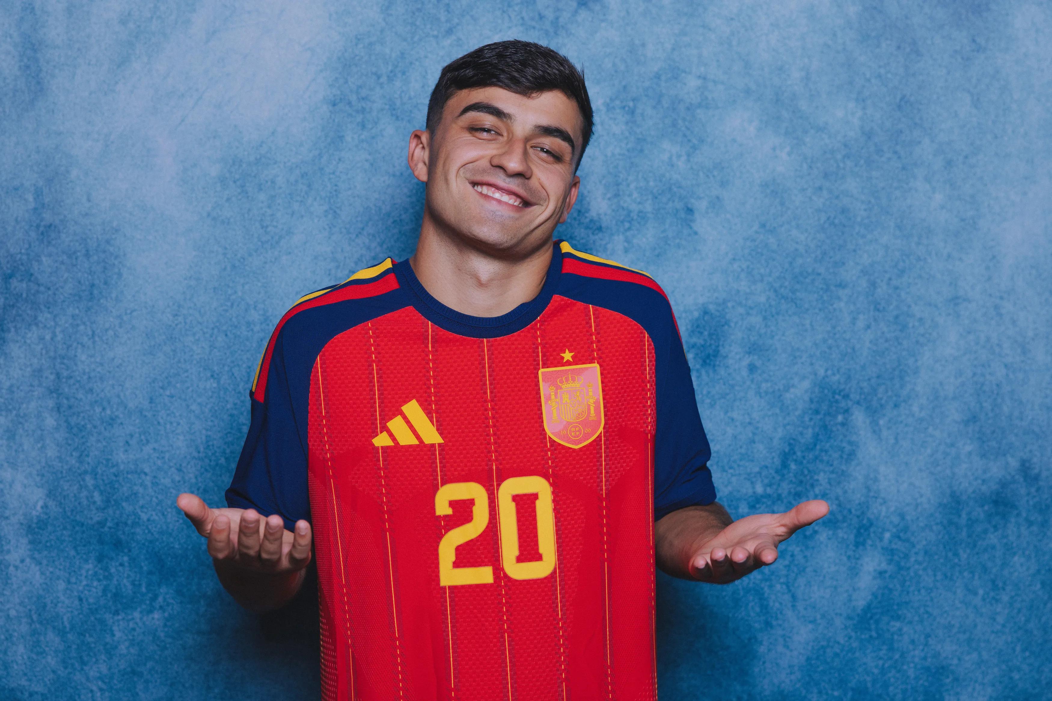 Pedri wearing Spain's number 20 shirt during the official 2026 World Cup portrait session