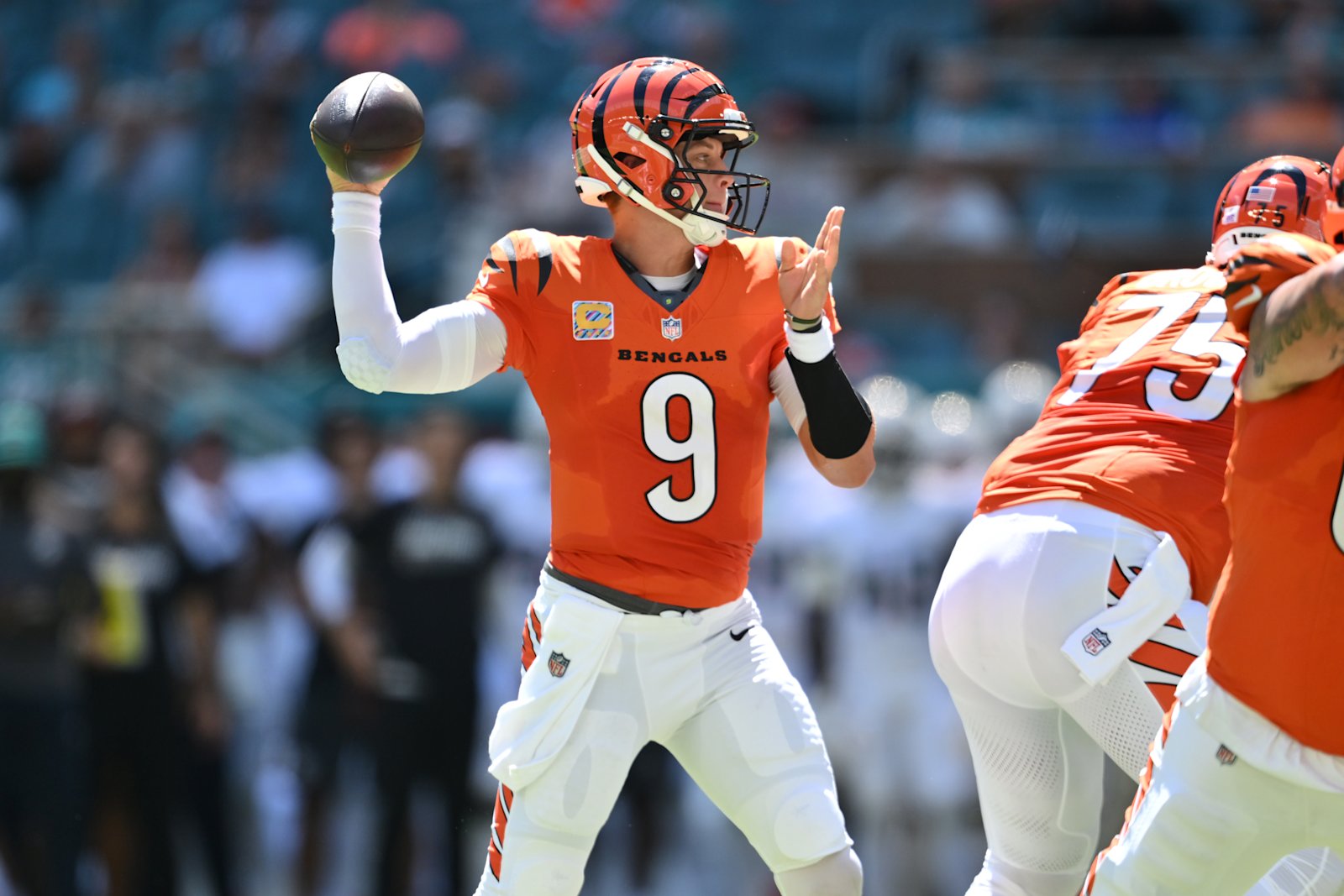 QB Joe Burrow throws a pass during Week 5 against the Dolphins in Miami, Sunday, Oct. 11, 2026.