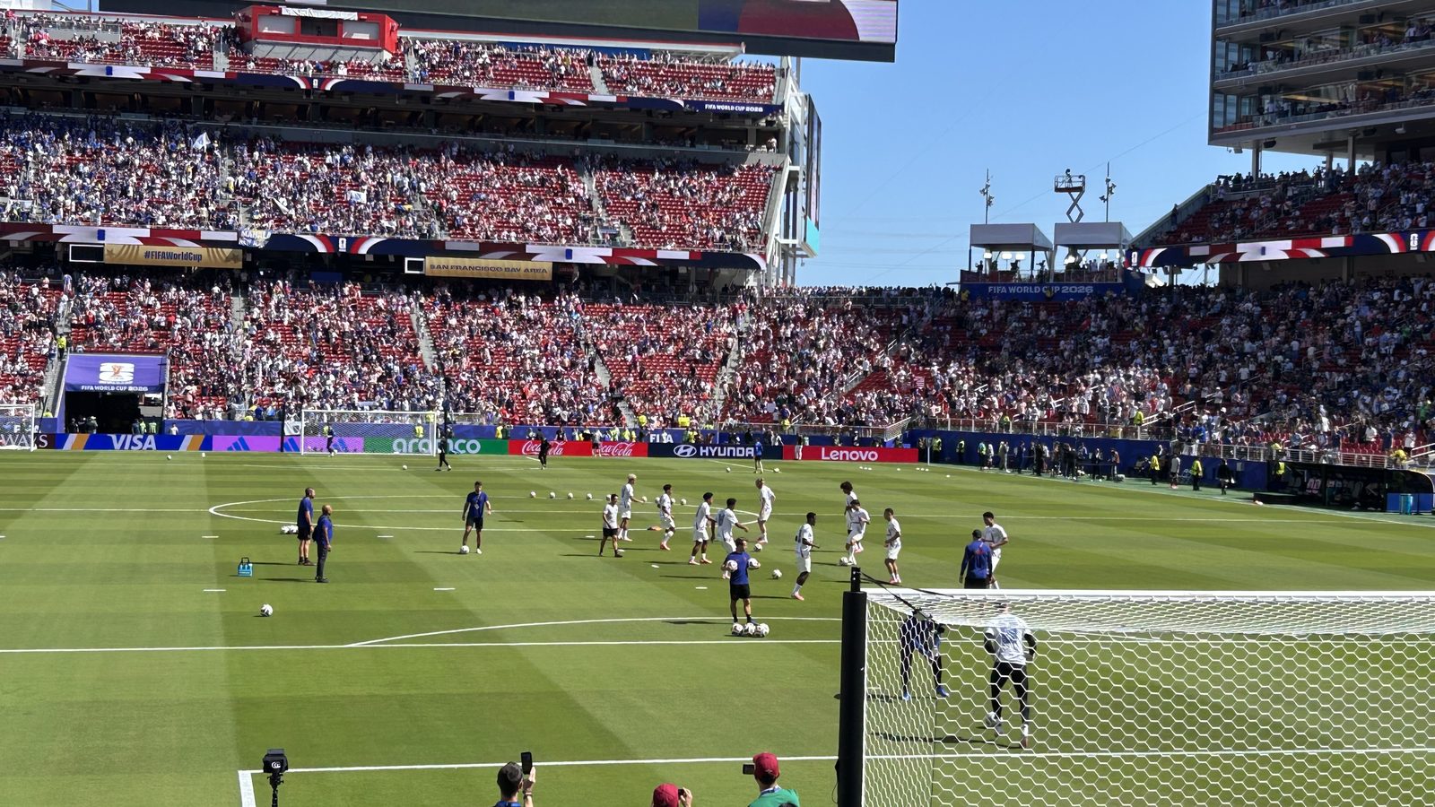 The US team warms up at Levi's Stadium before kickoff against Bosnia